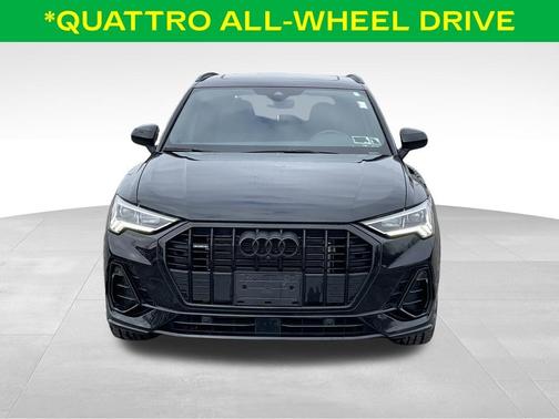 2022 Audi Q3 45 S line Premium