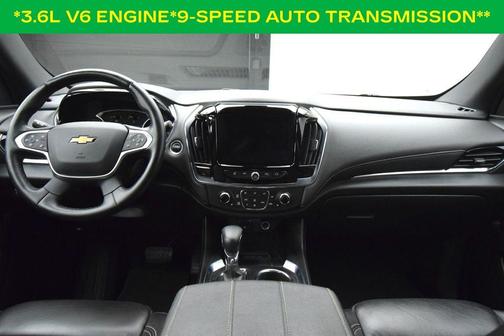 Sterling Gray Metallic 2023 Chevrolet Traverse LT Leather