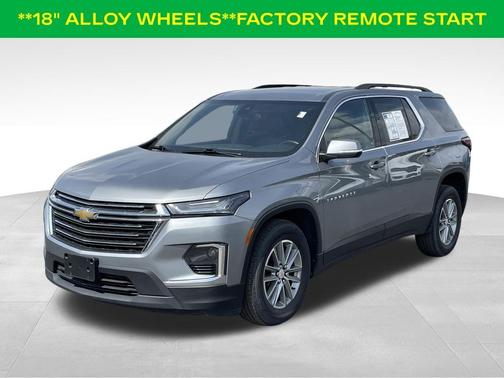 Sterling Gray Metallic 2023 Chevrolet Traverse LT Leather