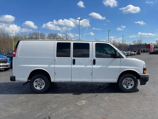 2018 GMC Savana 2500 Work Van