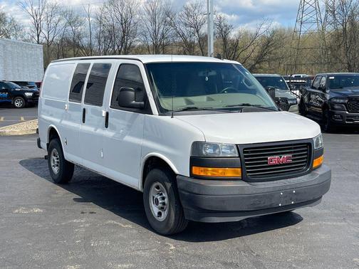 2018 GMC Savana 2500 Work Van
