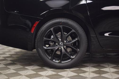 Diamond Black 2026 Chrysler Pacifica Select