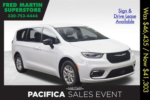 2026 Chrysler Pacifica Select