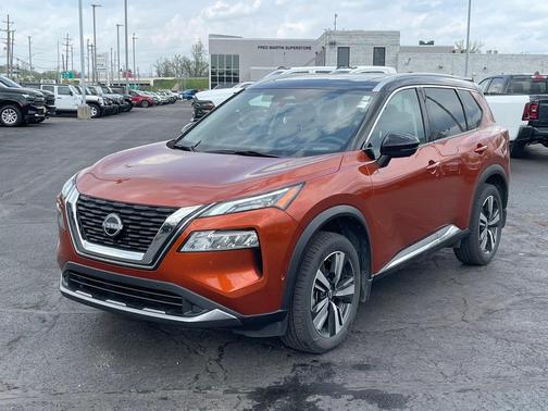 2023 Nissan Rogue SL
