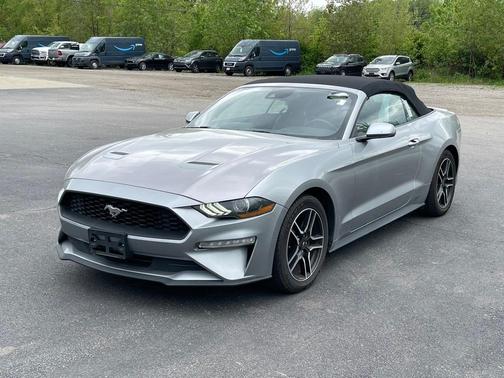 2022 Ford Mustang EcoBoost Premium