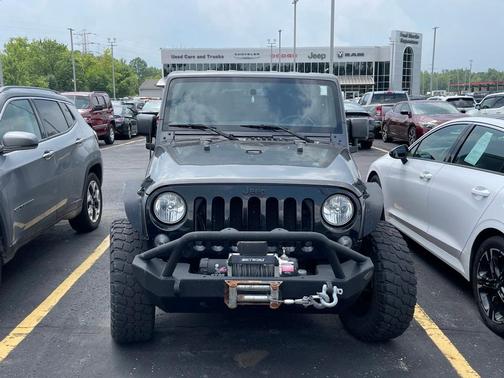 2017 Jeep Wrangler Sport