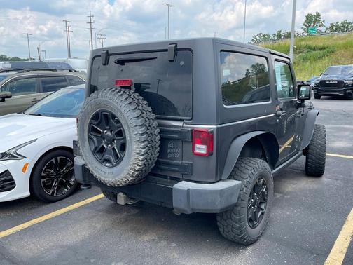 2017 Jeep Wrangler Sport