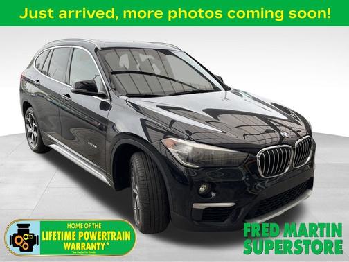Black Sapphire Metallic 2018 BMW X1 xDrive28i
