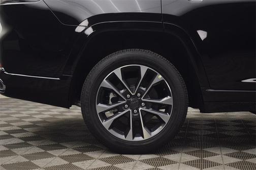 2025 Jeep Grand Cherokee L Overland