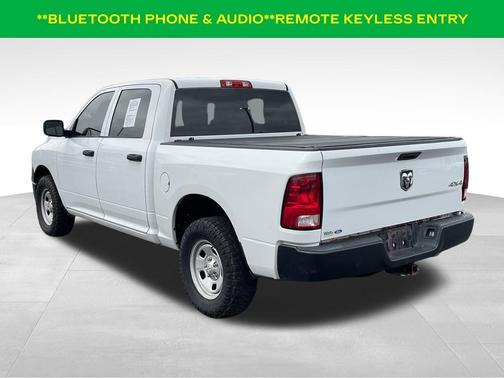 Bright White Clearcoat 2022 RAM 1500 Classic Tradesman