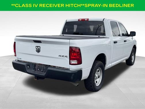 Bright White Clearcoat 2022 RAM 1500 Classic Tradesman