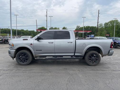 Billet Silver Metallic Clearcoat 2021 RAM 2500 Laramie