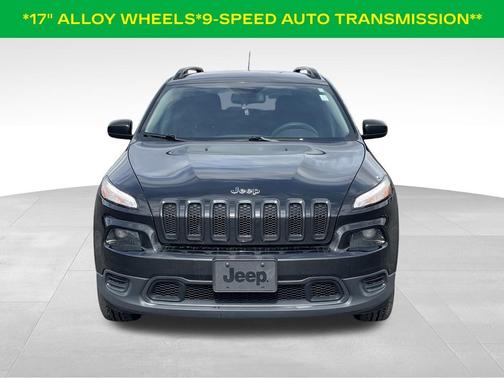 2017 Jeep Cherokee Sport