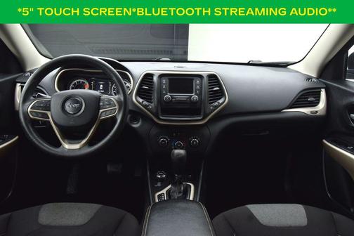 2017 Jeep Cherokee Sport