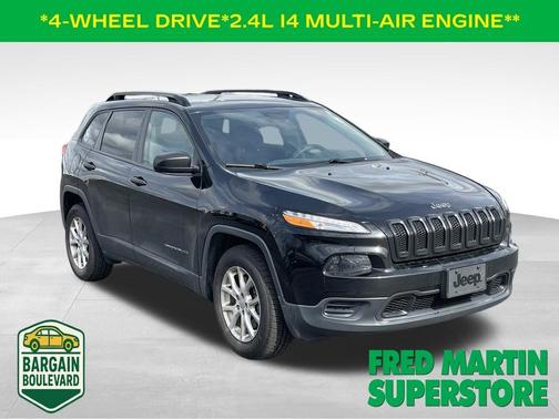 2017 Jeep Cherokee Sport