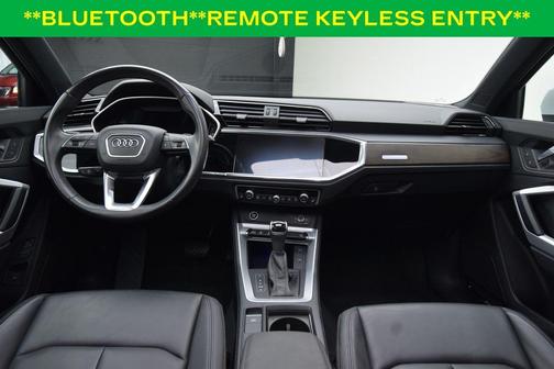2022 Audi Q3 45 S line Premium
