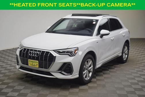 2022 Audi Q3 45 S line Premium