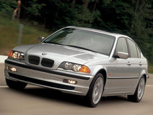 2000 BMW 323 i