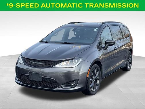 2019 Chrysler Pacifica Touring-L Plus