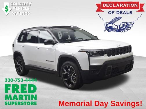 Bright White Clearcoat 2026 Jeep Cherokee Overland
