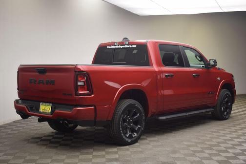 Molten Red Pearlcoat 2026 RAM 1500 Big Horn/Lone Star
