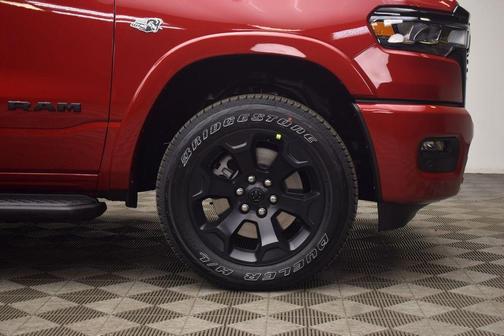 Molten Red Pearlcoat 2026 RAM 1500 Big Horn/Lone Star