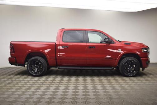 Molten Red Pearlcoat 2026 RAM 1500 Big Horn/Lone Star