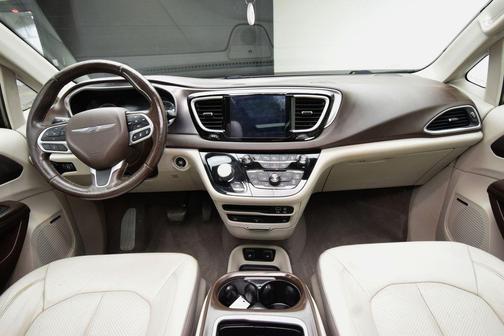 2018 Chrysler Pacifica Touring-L Plus