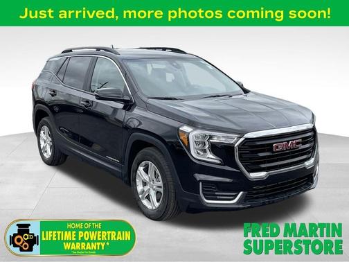 Ebony Twilight Metallic 2024 GMC Terrain SLE