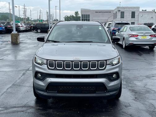 2022 Jeep Compass Latitude