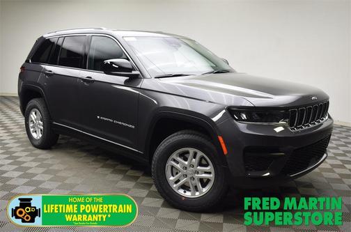 2025 Jeep Grand Cherokee Laredo