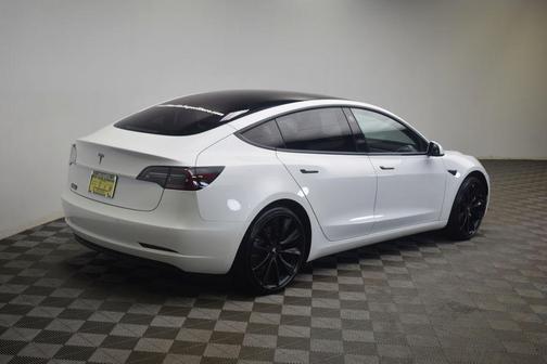 2018 Tesla Model 3 Long Range