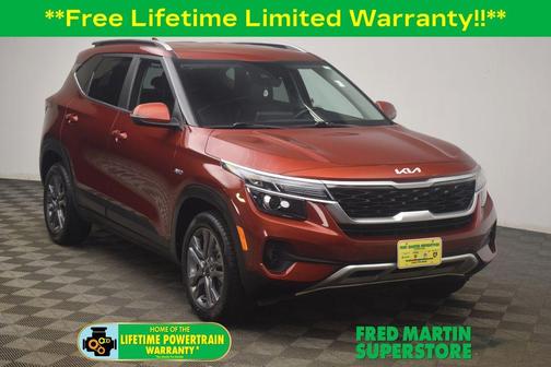 Mars Orange 2023 Kia Seltos S
