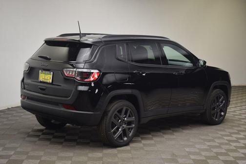 Diamond Black 2026 Jeep Compass Limited