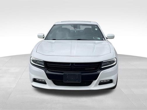 White Knuckle Clearcoat 2017 Dodge Charger SXT