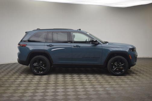 Steel Blue 2026 Jeep Grand Cherokee Limited