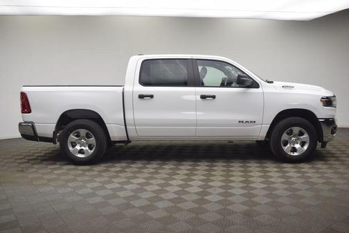 Bright White Clearcoat 2026 RAM 1500 Big Horn/Lone Star