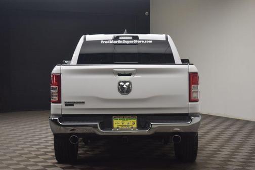 Bright White Clearcoat 2022 RAM 1500 Big Horn
