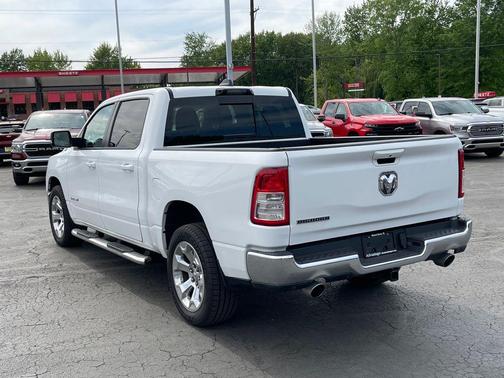 Bright White Clearcoat 2022 RAM 1500 Big Horn