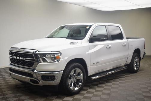 Bright White Clearcoat 2022 RAM 1500 Big Horn