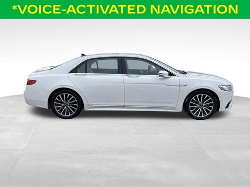 2019 Lincoln Continental Select