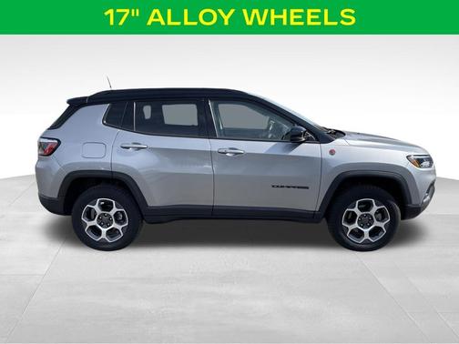Billet Silver Metallic Clearcoat 2022 Jeep Compass Trailhawk