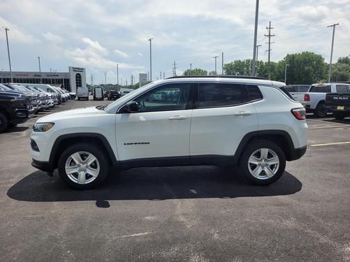 2022 Jeep Compass Latitude
