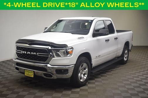 Bright White Clearcoat 2023 RAM 1500 Big Horn
