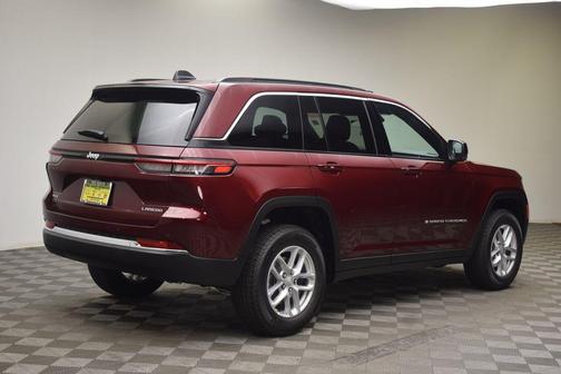 2025 Jeep Grand Cherokee Laredo X