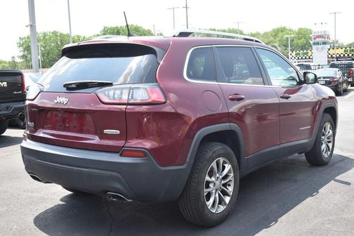 Velvet Red Pearlcoat 2019 Jeep Cherokee Latitude Plus