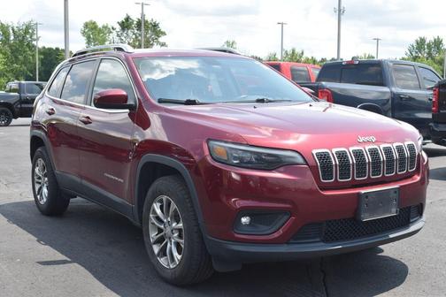 Velvet Red Pearlcoat 2019 Jeep Cherokee Latitude Plus