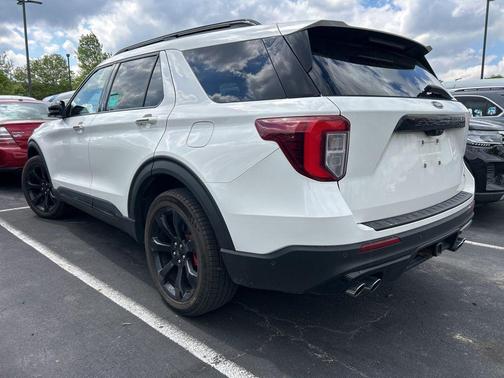 White Metallic 2020 Ford Explorer ST