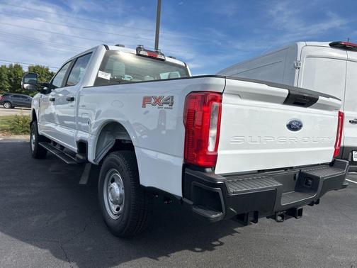 2026 Ford F-250 XL