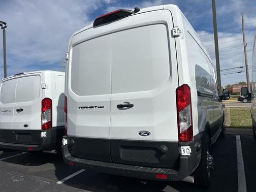 2026 Ford Transit-250 Base